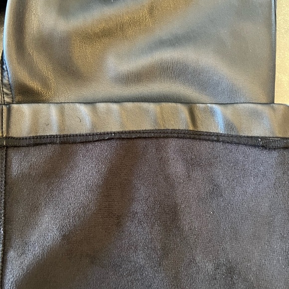 Hollister High-Rise Vegan Leather Flare Pants - Picture 5 of 5